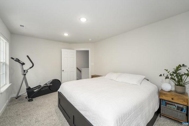 6 KINGSWOOD RD, Palmyra, VA 22963