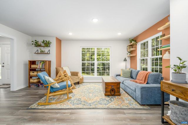 6 KINGSWOOD RD, Palmyra, VA 22963