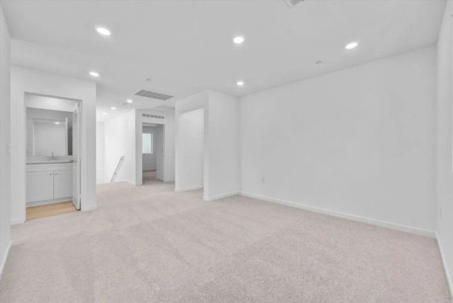 34427 Sakura Ln, Winchester, CA 92596