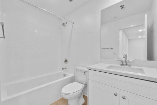 34427 Sakura Ln, Winchester, CA 92596