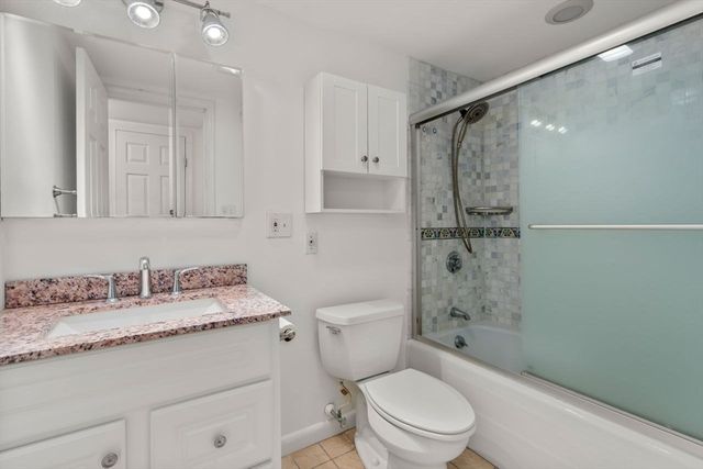 280 Boylston St 111, Newton, MA 02467