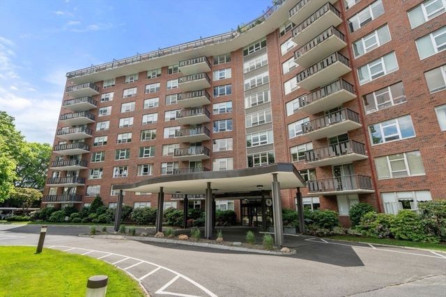 280 Boylston St 111, Newton, MA 02467