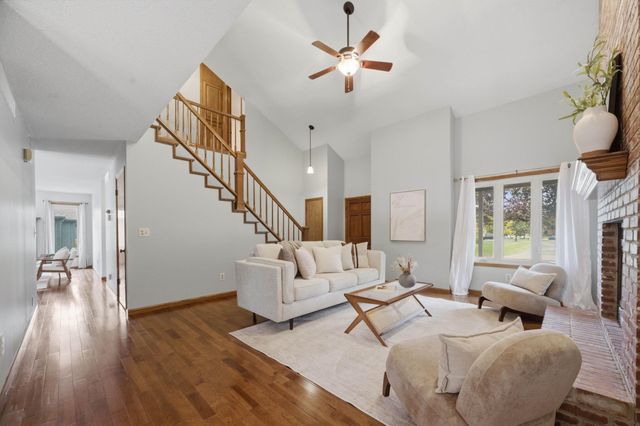 1515 S Spring Hollow Cir, Wichita, KS 67230