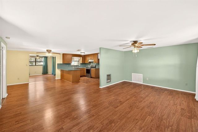 228 SKYWOOD DRIVE, Valrico, FL 33594