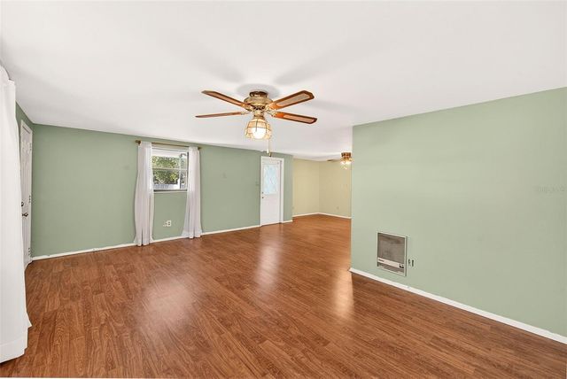 228 SKYWOOD DRIVE, Valrico, FL 33594