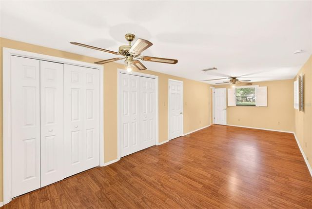 228 SKYWOOD DRIVE, Valrico, FL 33594