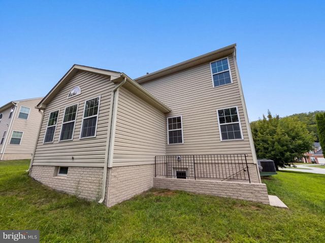 5108 GRIFFENDALE LN, Upper Marlboro, MD 20772
