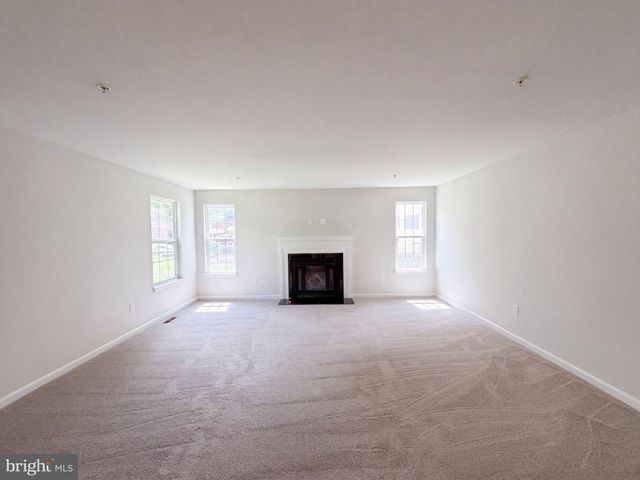 5108 GRIFFENDALE LN, Upper Marlboro, MD 20772