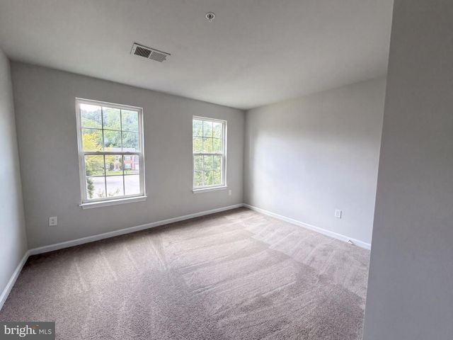5108 GRIFFENDALE LN, Upper Marlboro, MD 20772