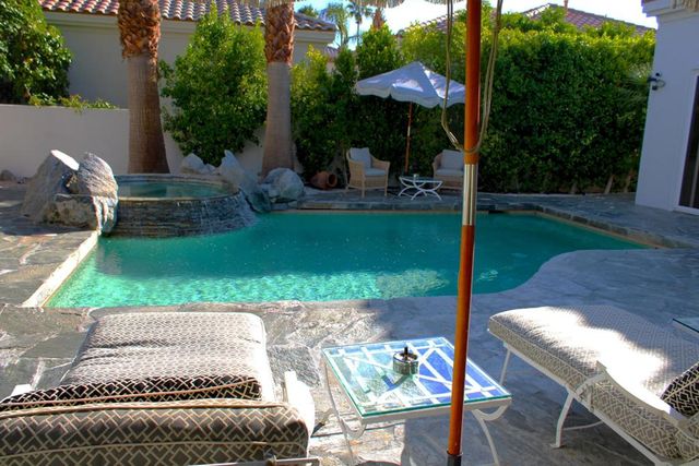 81055 Golf View Drive, La Quinta, CA 92253