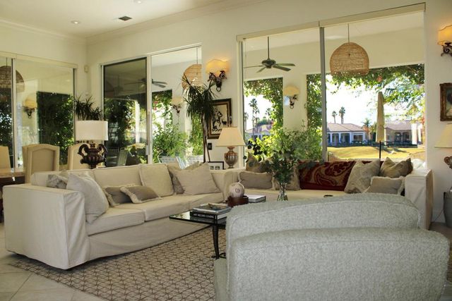 81055 Golf View Drive, La Quinta, CA 92253