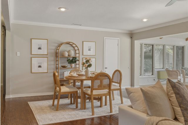 6338 Town Hill Lane, Dallas, TX 75214