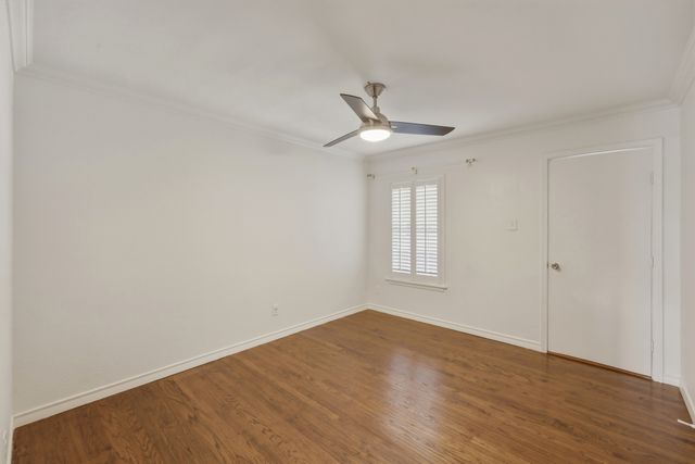 6338 Town Hill Lane, Dallas, TX 75214