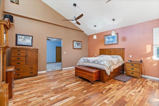 22143 HACKBERRY Road, Council Bluffs, IA 51503