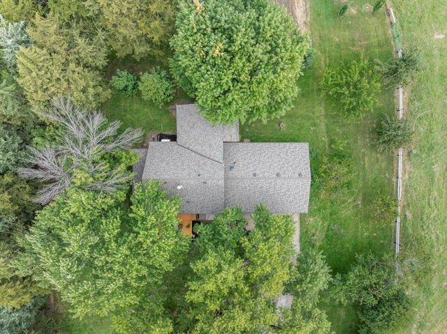 22143 HACKBERRY Road, Council Bluffs, IA 51503