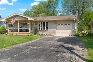 277 McMillan Street, Grayslake, IL 60030