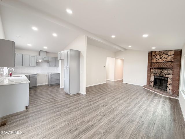 14312 Dover Drive, Mojave, CA 93501