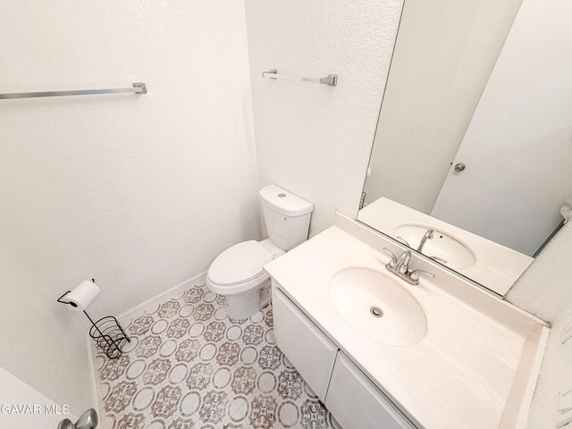 14312 Dover Drive, Mojave, CA 93501