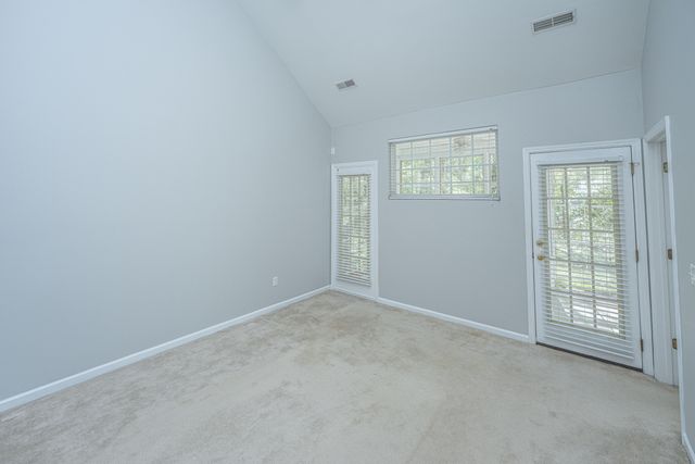 8617 Grassy Oak Trail, North Charleston, SC 29420