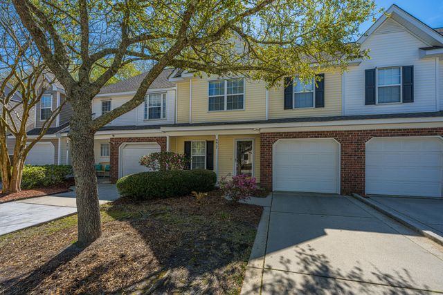 8617 Grassy Oak Trail, North Charleston, SC 29420