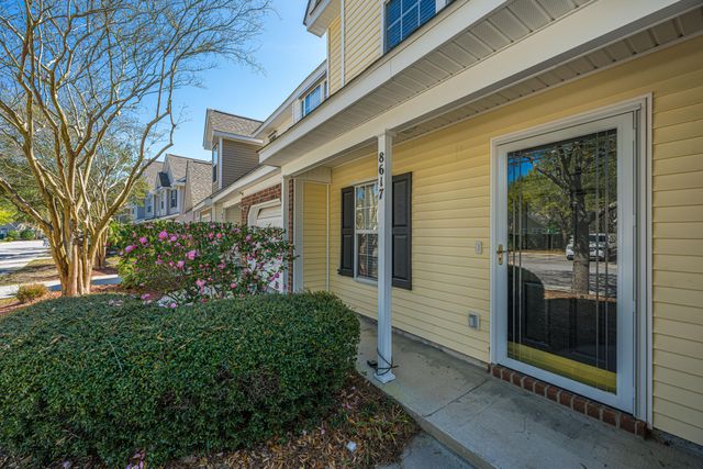 8617 Grassy Oak Trail, North Charleston, SC 29420