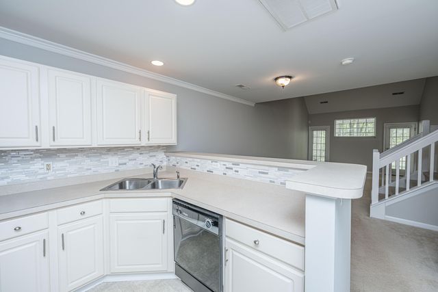 8617 Grassy Oak Trail, North Charleston, SC 29420