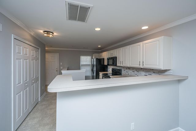 8617 Grassy Oak Trail, North Charleston, SC 29420