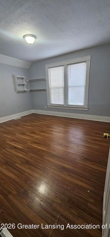 921 N Sycamore Street, Lansing, MI 48906