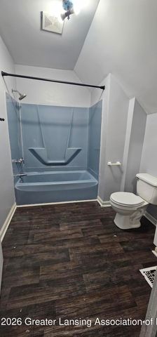 921 N Sycamore Street, Lansing, MI 48906