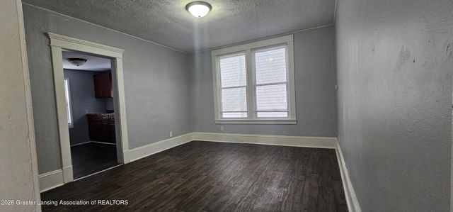 921 N Sycamore Street, Lansing, MI 48906