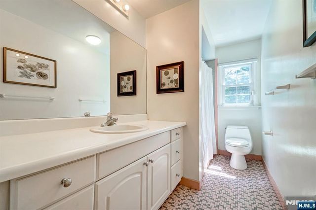 41 Demarest Avenue, Demarest, NJ 07627