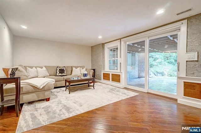 41 Demarest Avenue, Demarest, NJ 07627