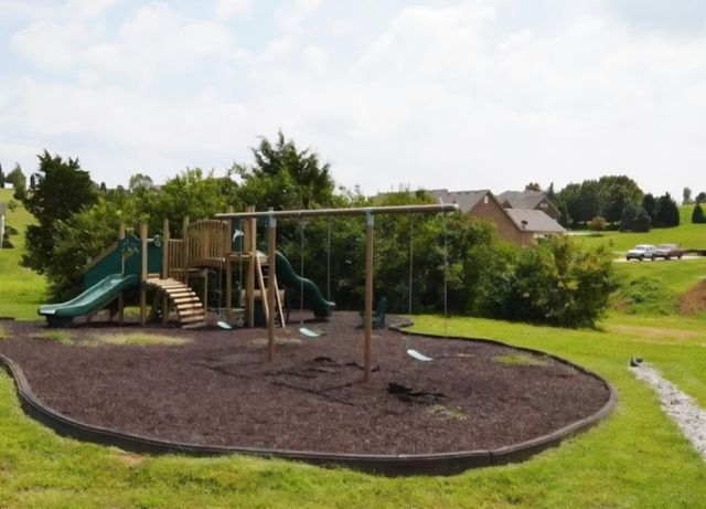 300 Prestwick Circle, Richmond, KY 40475