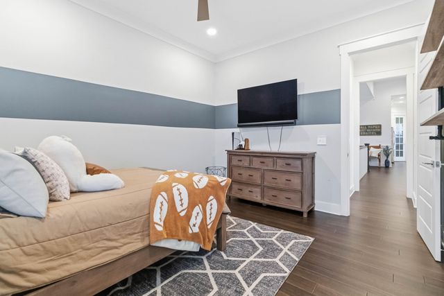 300 Prestwick Circle, Richmond, KY 40475