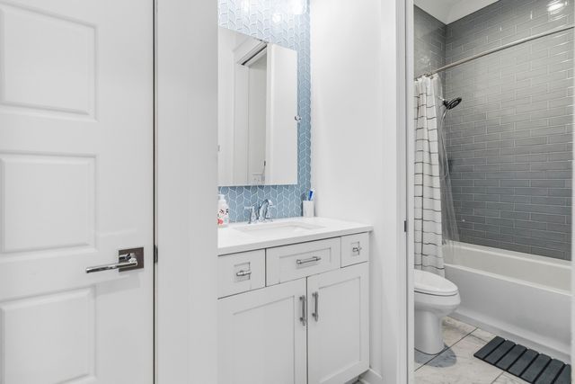 300 Prestwick Circle, Richmond, KY 40475