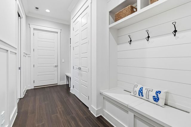 300 Prestwick Circle, Richmond, KY 40475