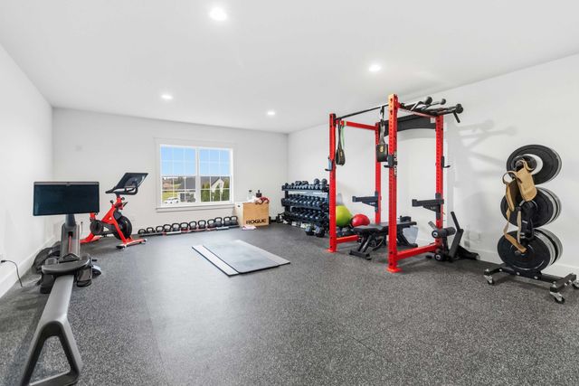 300 Prestwick Circle, Richmond, KY 40475