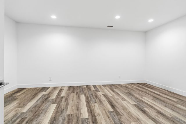 300 Prestwick Circle, Richmond, KY 40475