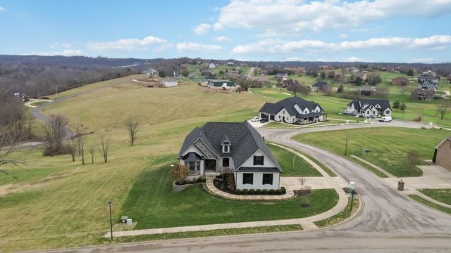 300 Prestwick Circle, Richmond, KY 40475