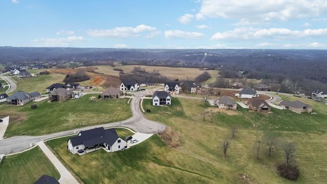 300 Prestwick Circle, Richmond, KY 40475
