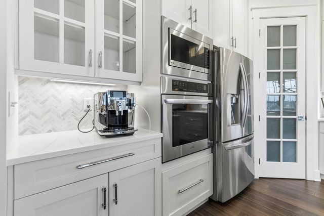 300 Prestwick Circle, Richmond, KY 40475