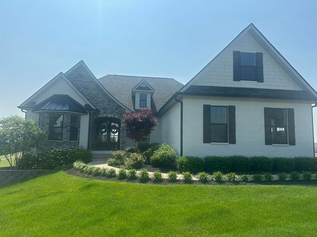 300 Prestwick Circle, Richmond, KY 40475