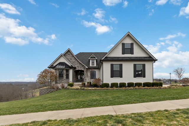 300 Prestwick Circle, Richmond, KY 40475