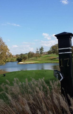 300 Prestwick Circle, Richmond, KY 40475