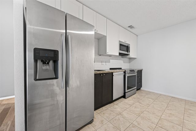 12900 Walden Road 108A, Montgomery, TX 77356