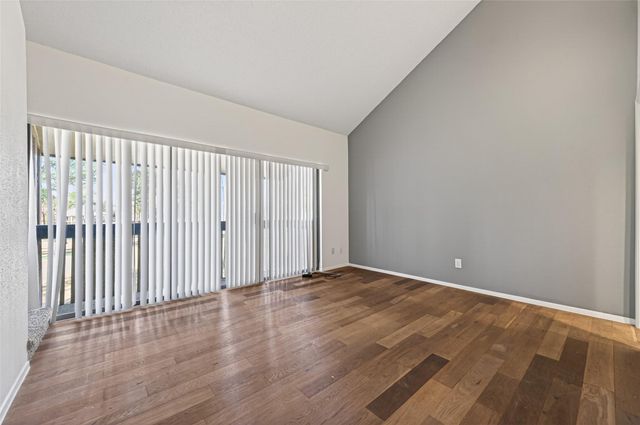 12900 Walden Road 108A, Montgomery, TX 77356