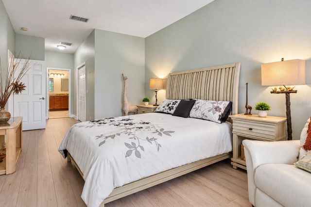 21707 BELGIAN COURT, Mount Dora, FL 32757