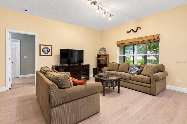 21707 BELGIAN COURT, Mount Dora, FL 32757