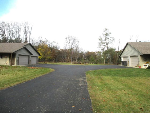 237 4th Street, Montello, WI 53949