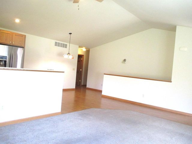 237 4th Street, Montello, WI 53949